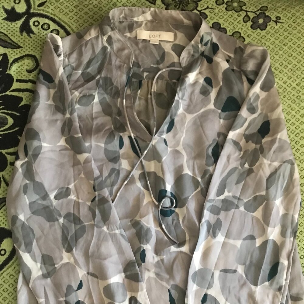Loft 100% Polyester Button Down ,long Sleeve